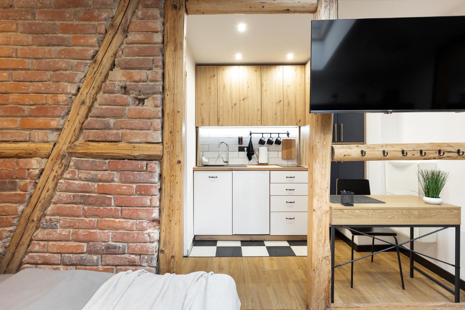 Bedthoven Lofts You! Self Check-In & Parking Tychy Exterior photo
