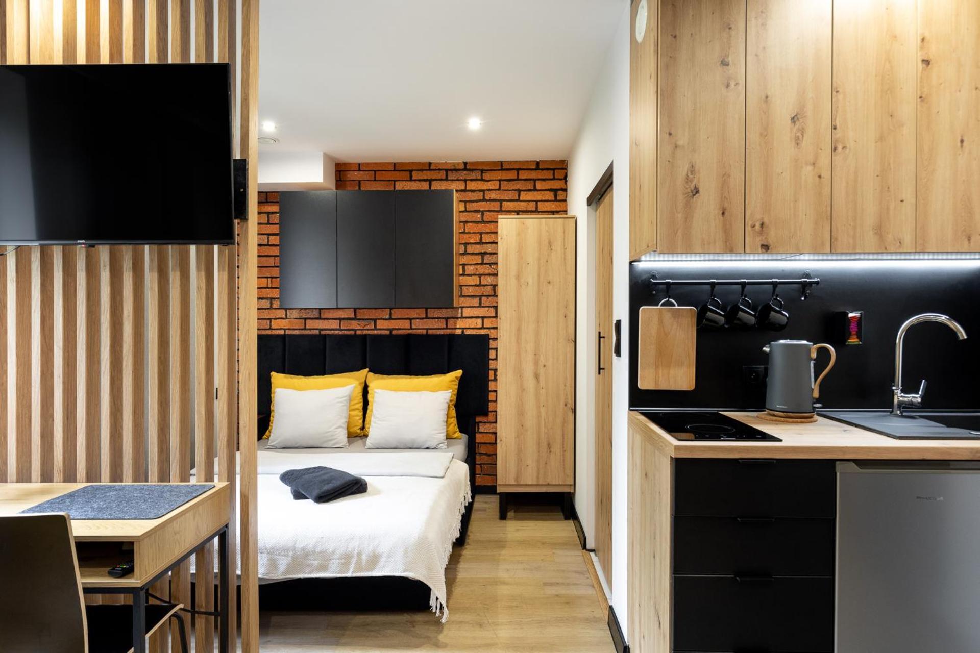 Bedthoven Lofts You! Self Check-In & Parking Tychy Exterior photo