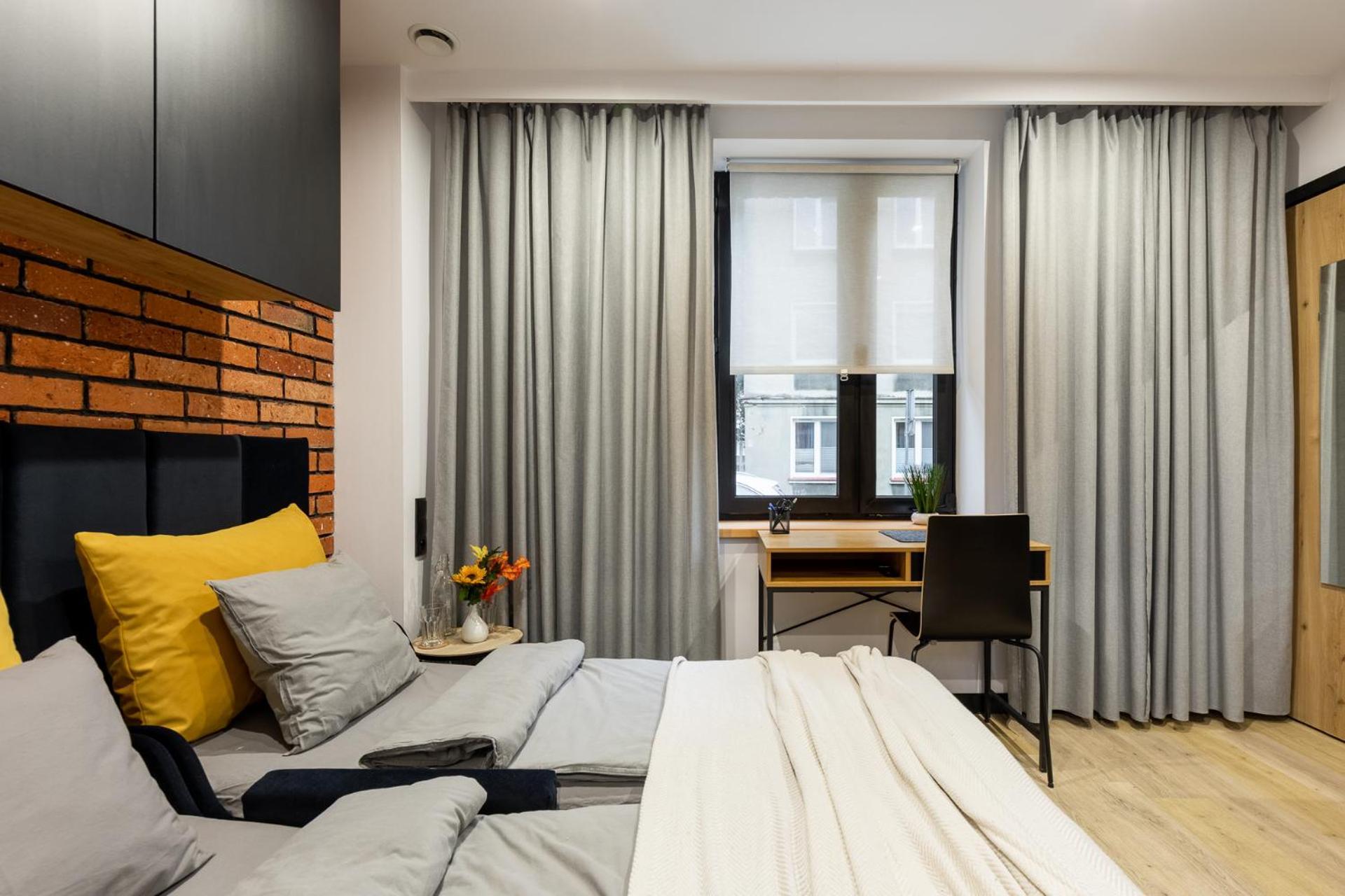 Bedthoven Lofts You! Self Check-In & Parking Tychy Exterior photo