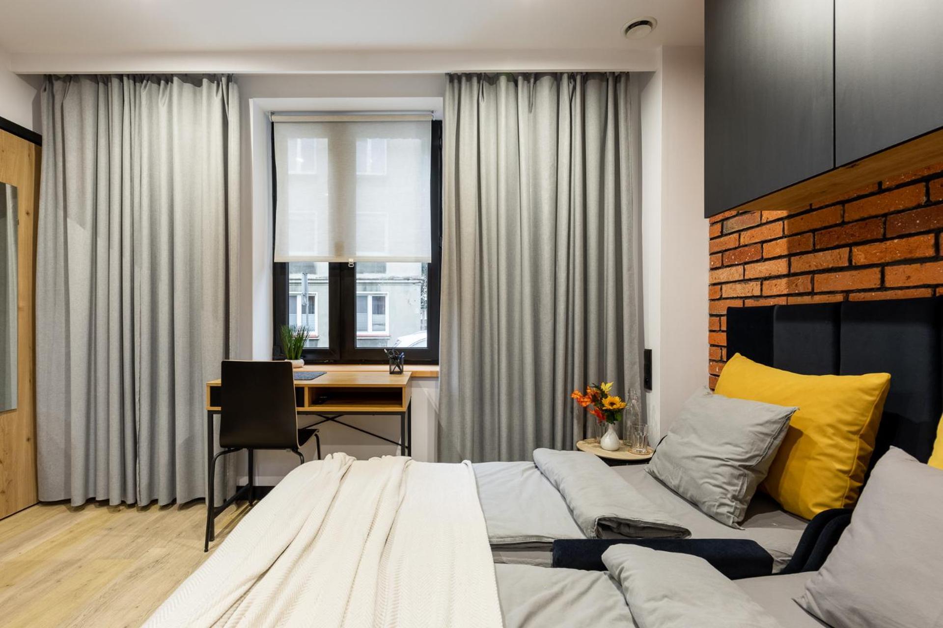 Bedthoven Lofts You! Self Check-In & Parking Tychy Exterior photo